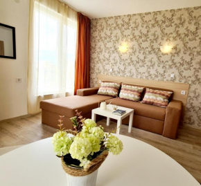 MIDA Apartment